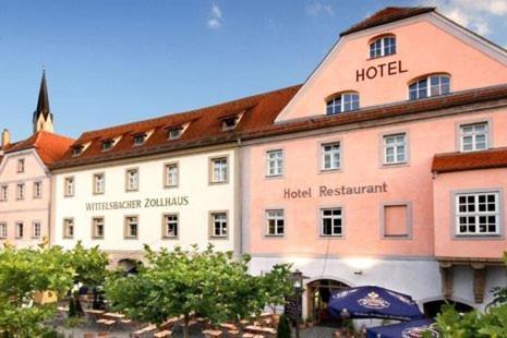 Hôtel Wittelsbacher Zollhaus à Vilshofen an der Donau Extérieur photo